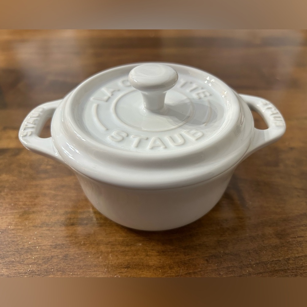 New White Staub Mini Cocotte Round Ceramic 10cm 4”